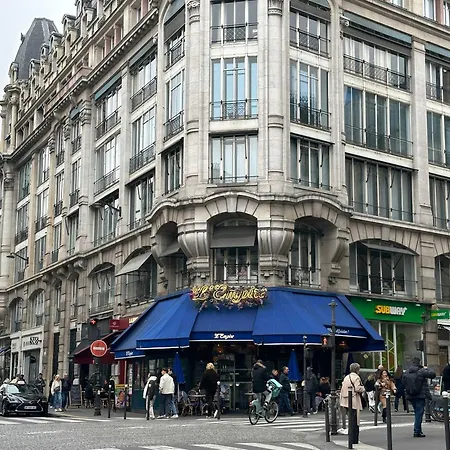 Апартаменты Unique At The Bourse Париж